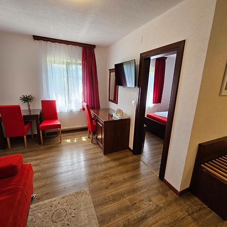 Hotel Pansion Breza Plitvička Jezera Exterior foto