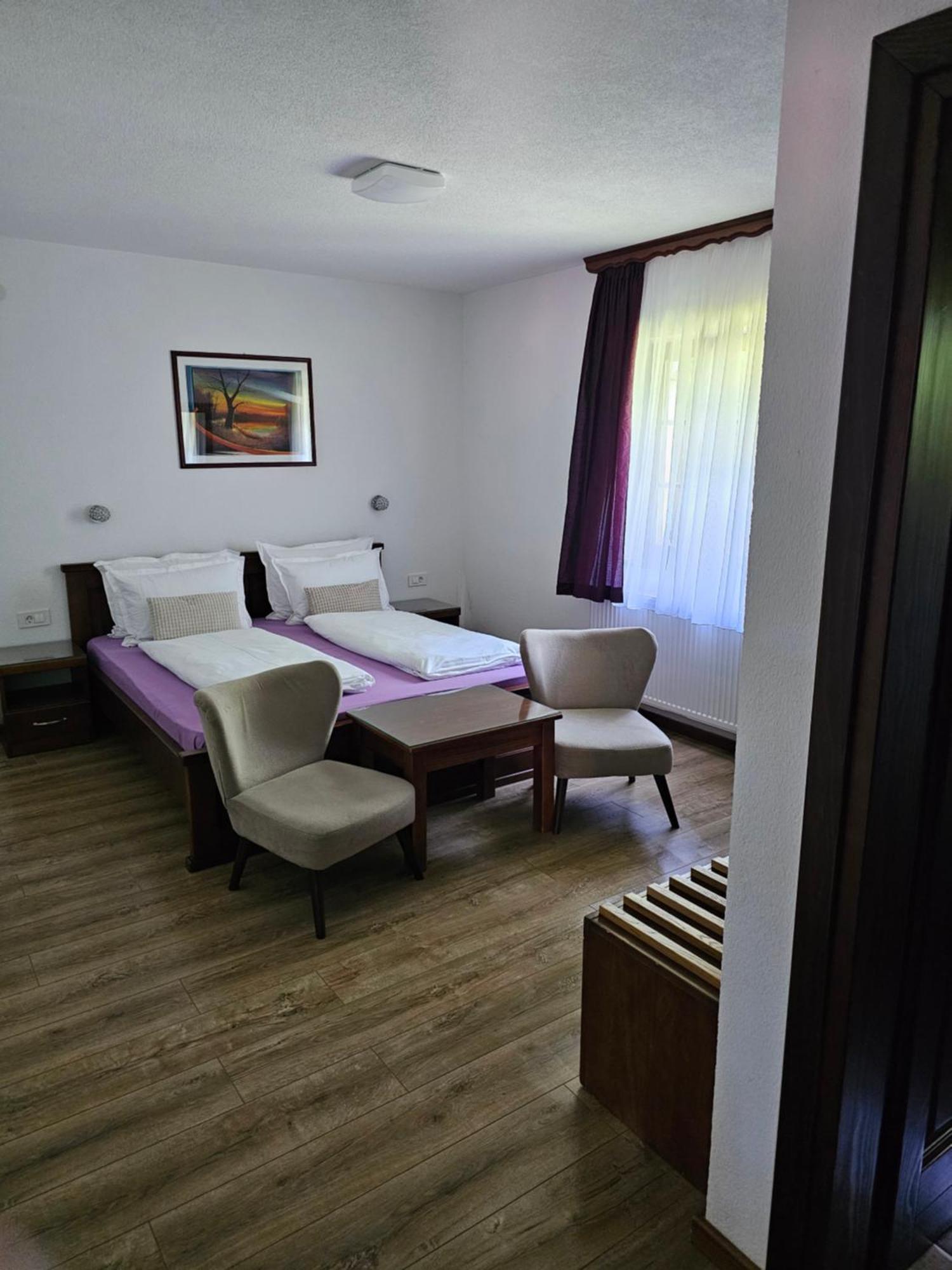 Hotel Pansion Breza Plitvička Jezera Exterior foto