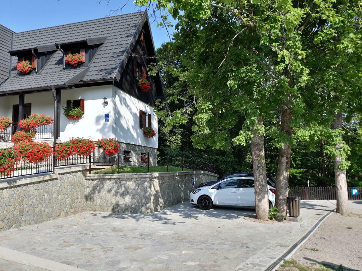 Hotel Pansion Breza Plitvička Jezera Exterior foto